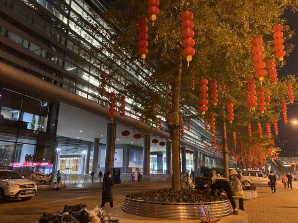 恒瑞行配资 福田口岸现场直击：等了三年的通关终于来了！